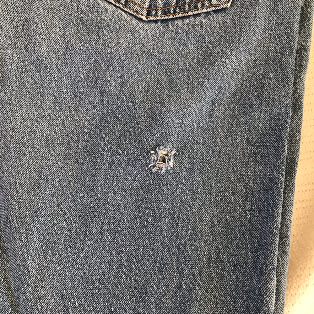 Size 32 Vintage Levi’s Jeans 👖 - Picture 3 of 6